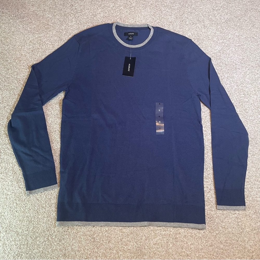 NWT Alfani Mens Navy Blue Crewneck Casual Sweater Size Small New With Tags